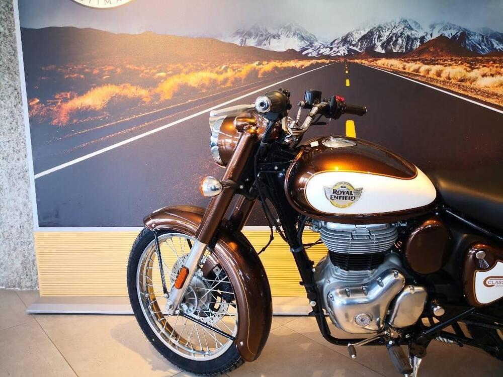 Royal Enfield Classic 350 (2021 - 26) (10)