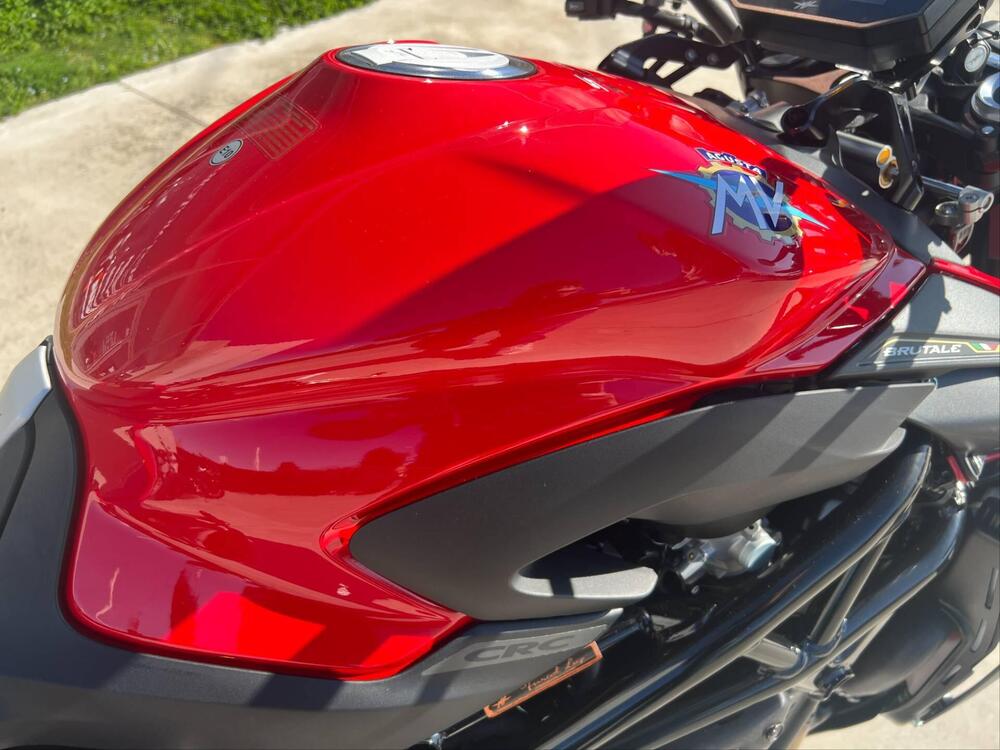 MV Agusta Brutale 1000 RS (2022 - 26) (5)