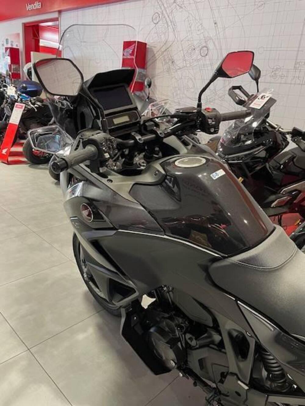 Honda NT 1100 DCT Electronic Suspension (2025) (10)