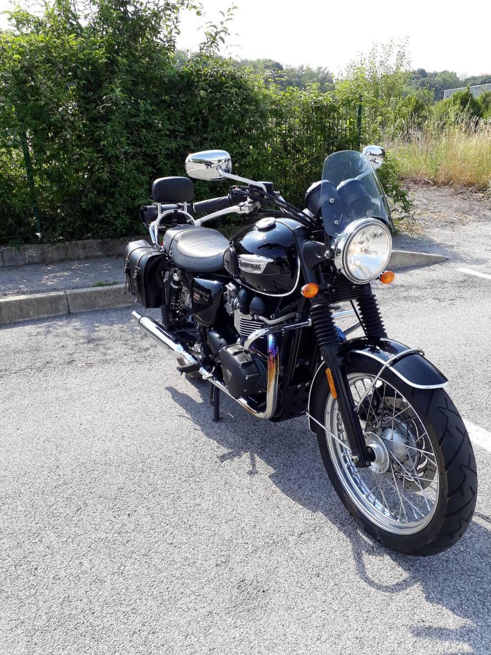 Triumph Bonneville T100 (2008 - 16) (2)