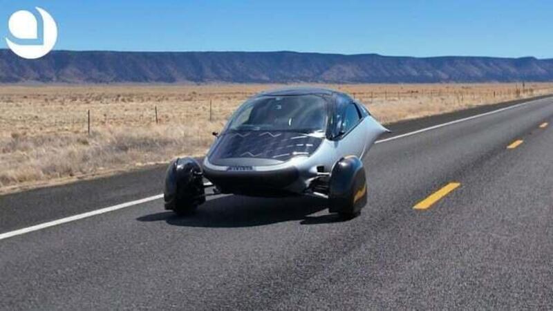 L&#039;auto elettrica che viaggia 480 km &lsquo;ricaricandosi&rsquo; dal sole &egrave; realt&agrave;