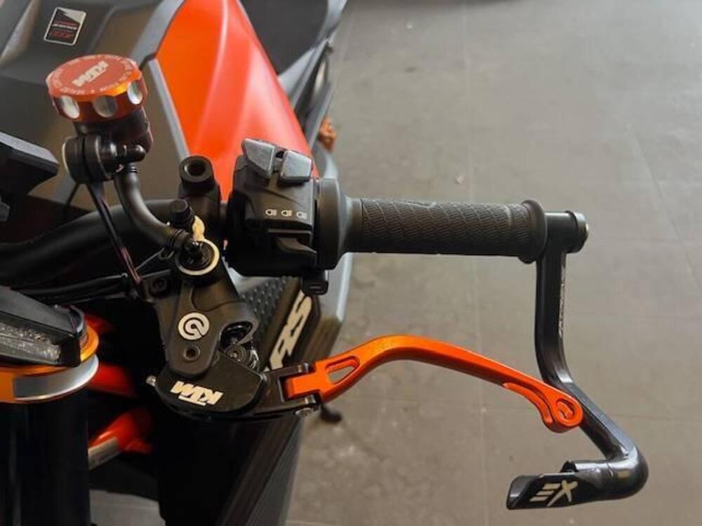 KTM 1390 Super Duke R EVO (2024 - 26) (8)