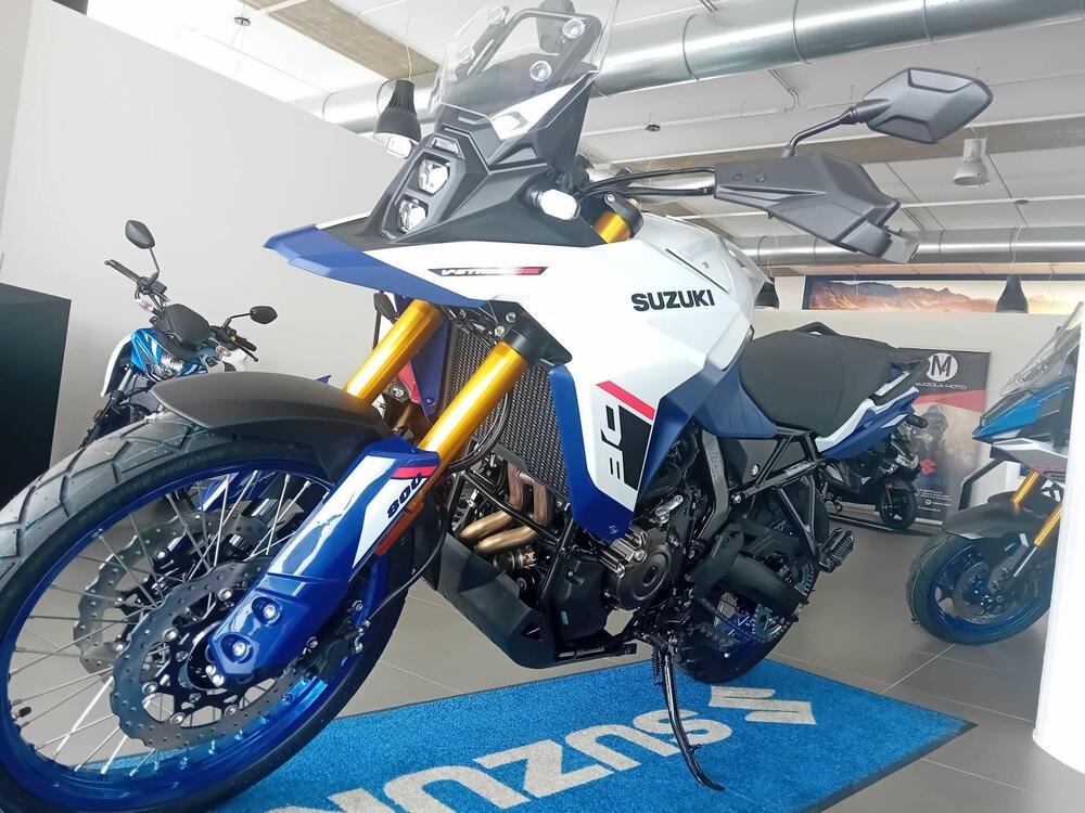 Suzuki V-Strom 800DE (2025) (3)