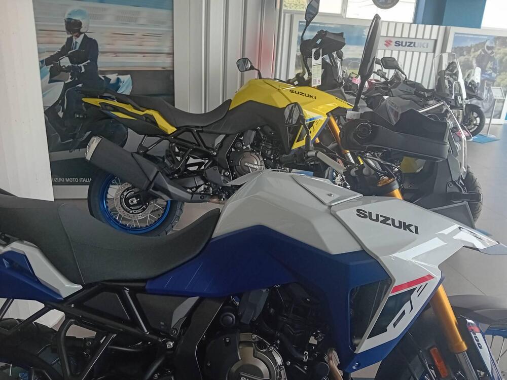 Suzuki V-Strom 800DE (2025) (4)