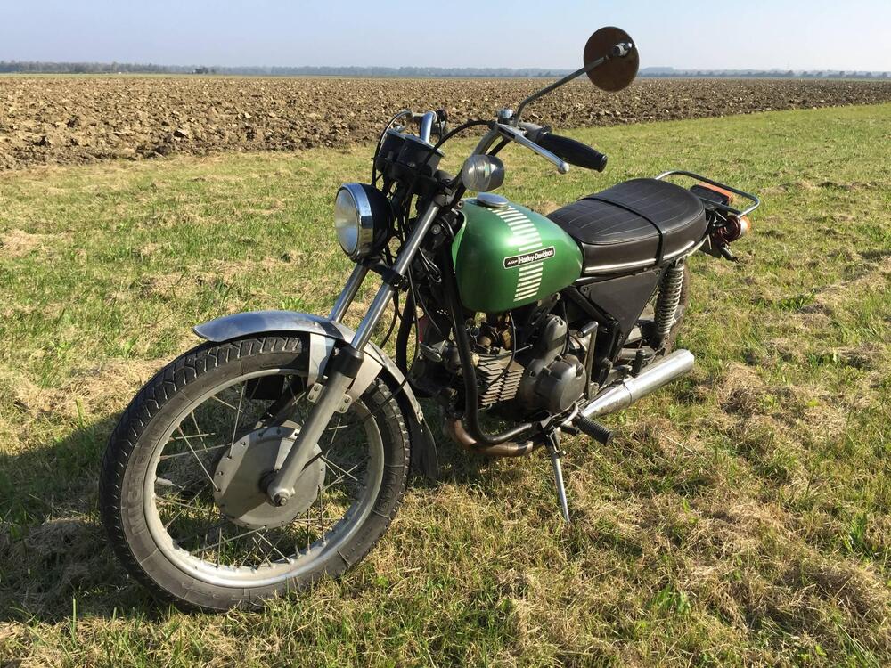 Aermacchi Harley-Davidson 350 NE (3)