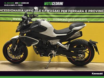 CFMOTO 800NK Advanced (2023 - 25) usata