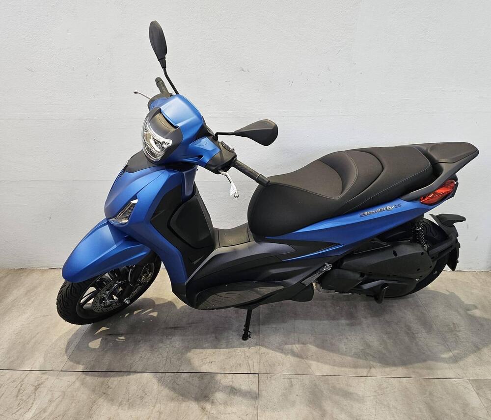 Piaggio Beverly 310 S (2025) (2)