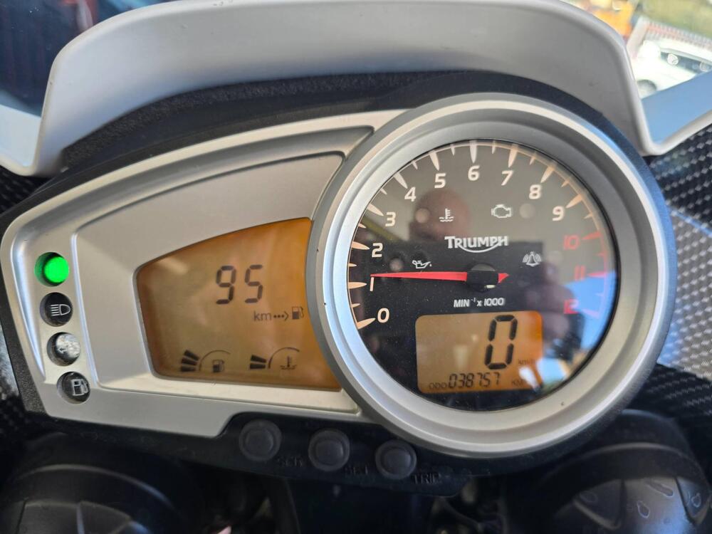 Triumph Tiger 1050 (2006 - 12) (13)