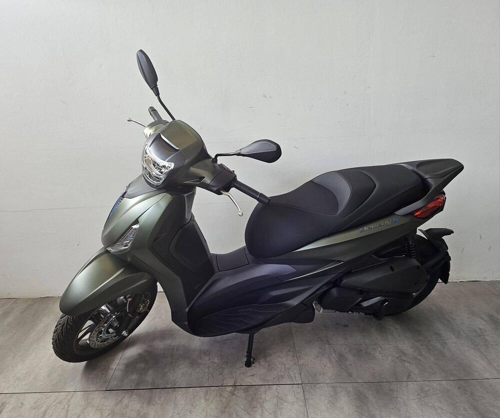 Piaggio Beverly 310 S (2025) (2)