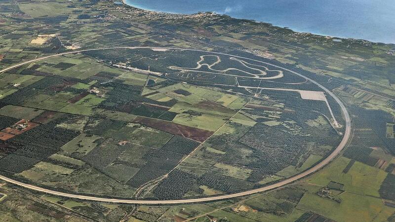 Porsche, pochi soldi, si ferma il progetto italiano di Nard&ograve;