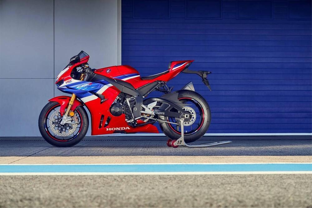 Honda CBR 1000 RR-R Fireblade SP (2024 - 25) (2)