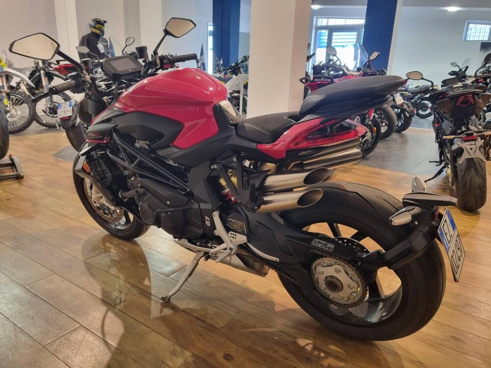 MV Agusta Brutale 1000 RS (2022 - 26) (5)