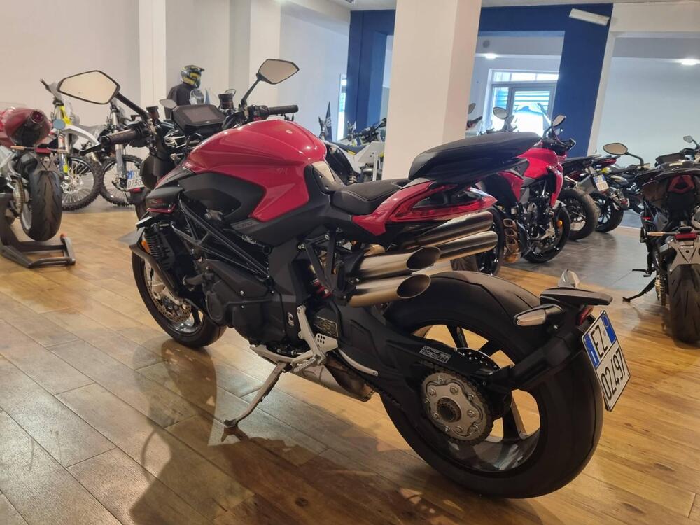 MV Agusta Brutale 1000 RS (2022 - 26) (6)
