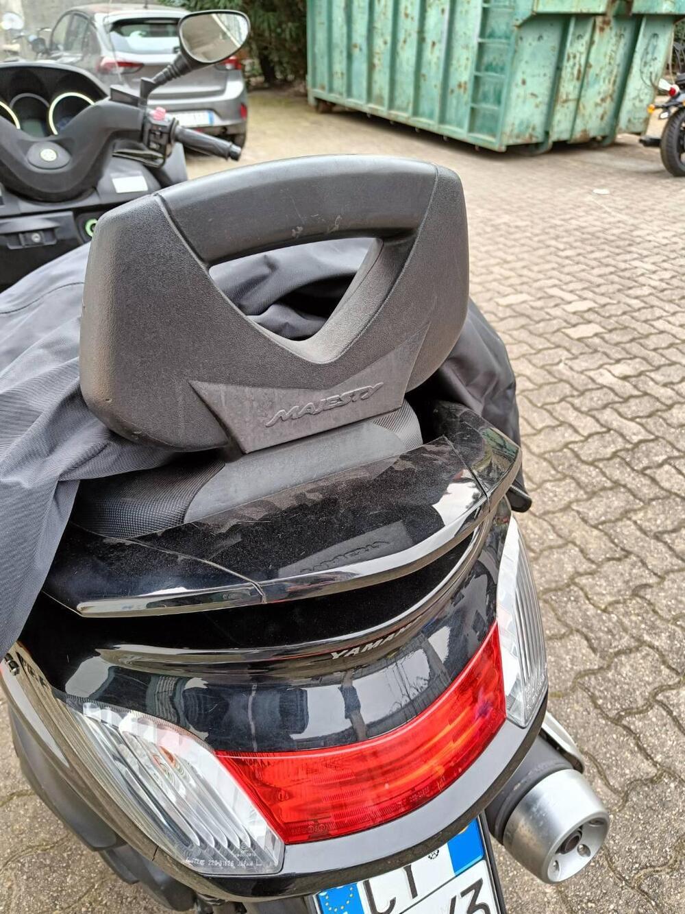 Yamaha Majesty 400 (2004 - 08) (4)