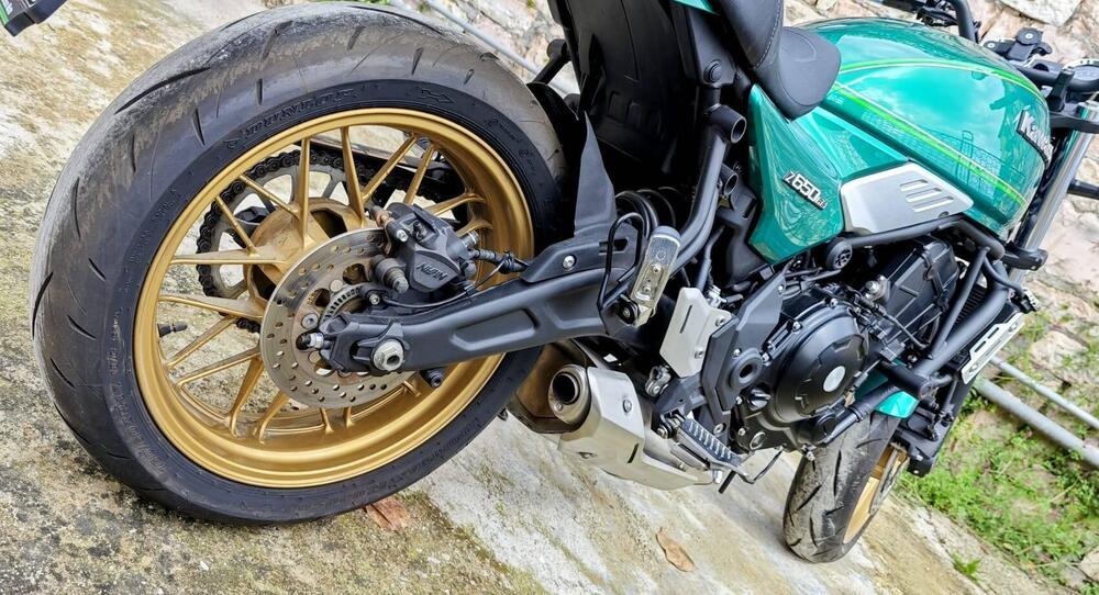Kawasaki Z 650 RS (2022 - 24) (5)