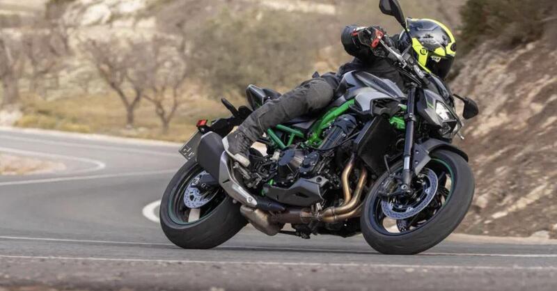 Kawasaki Z900 2025: rispondiamo alle vostre domande [VIDEO]