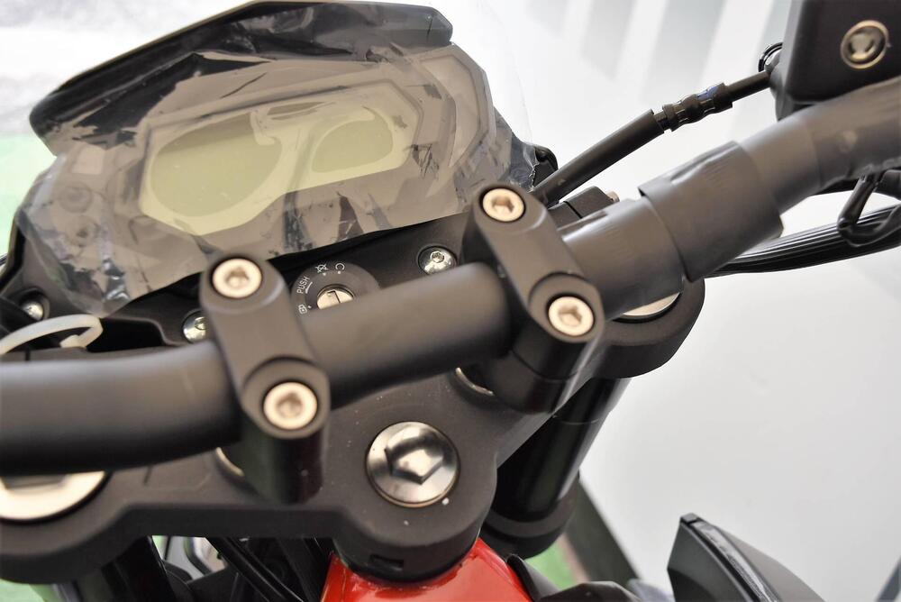 Benelli BN 125 (2021 - 25) (8)
