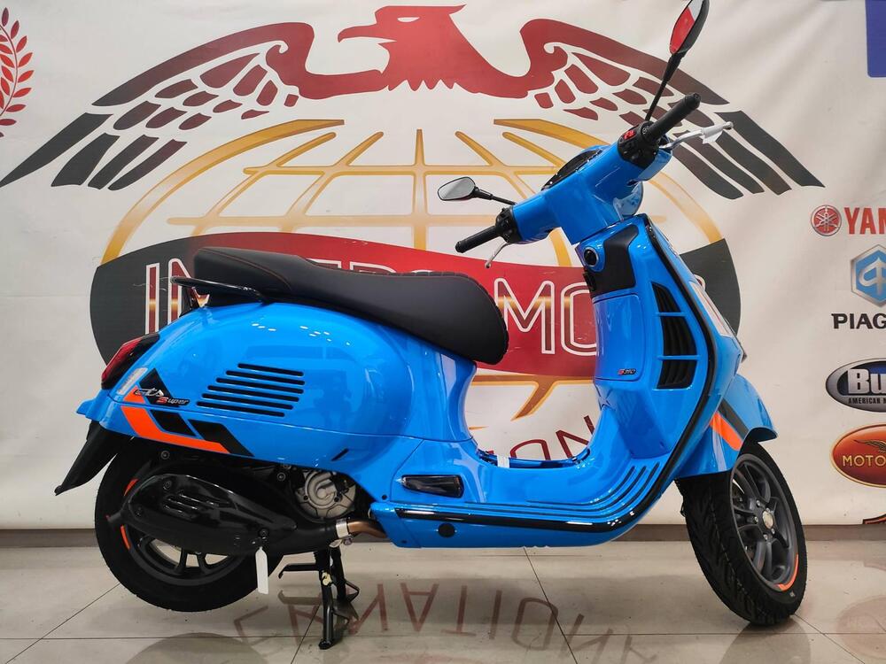 Vespa GTS 310 Supersport (2025) (2)