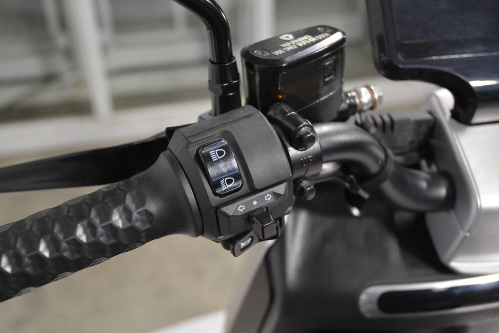 Yadea G5S Utility (2022 - 25) (9)