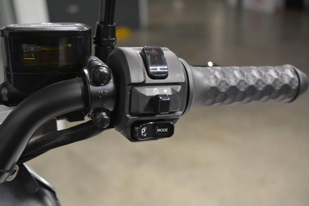 Yadea G5S Utility (2022 - 25) (10)