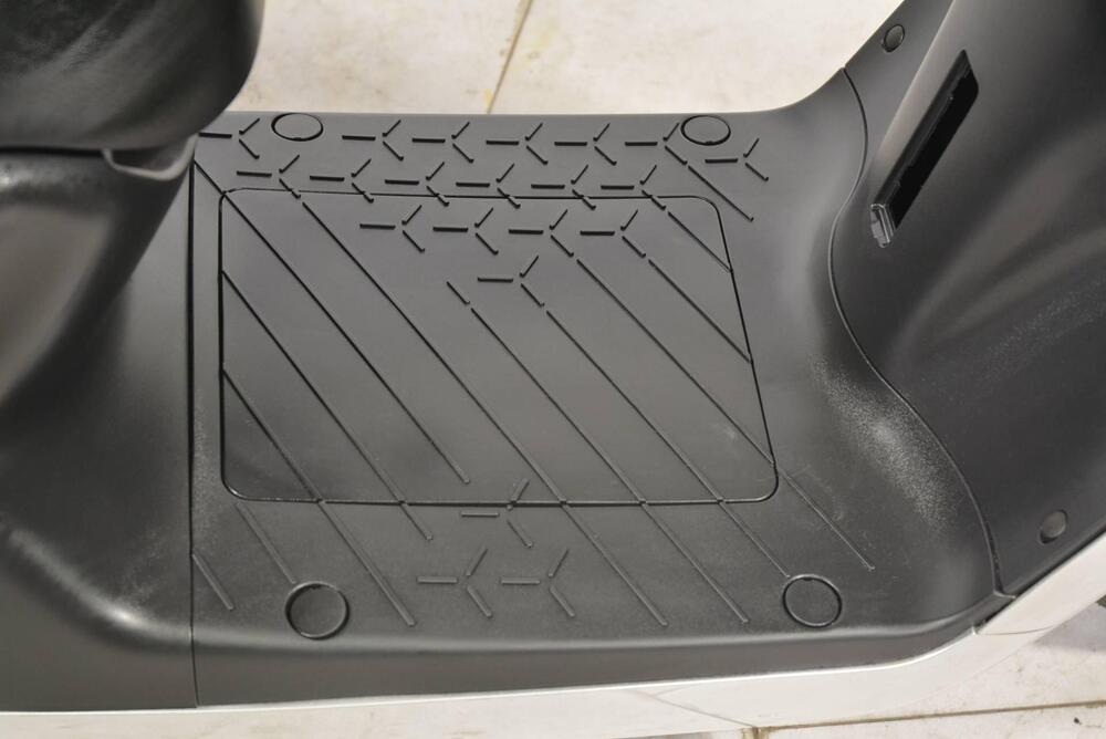 Yadea G5S Utility (2022 - 25) (18)