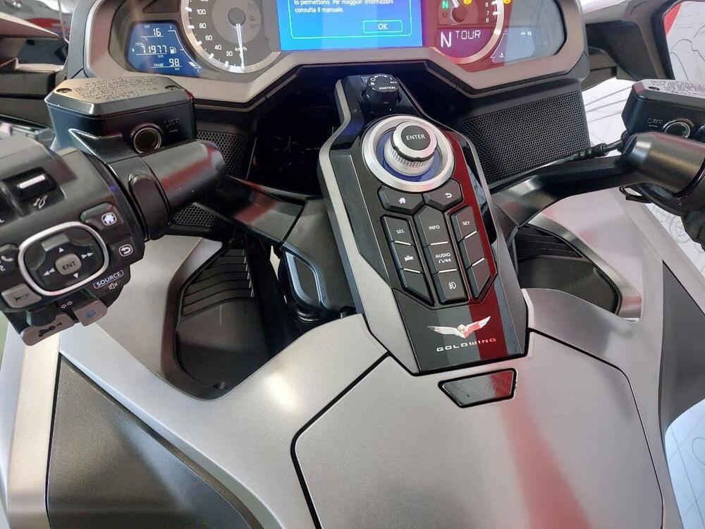 Honda GL 1800 Gold Wing (2018 - 20) (8)