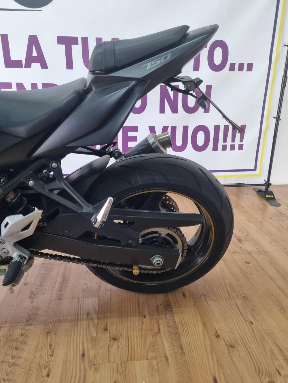 Suzuki GSR 750 ABS (2010 - 17) (7)