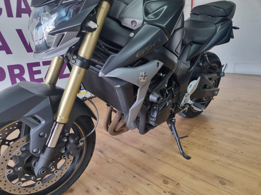 Suzuki GSR 750 ABS (2010 - 17) (8)
