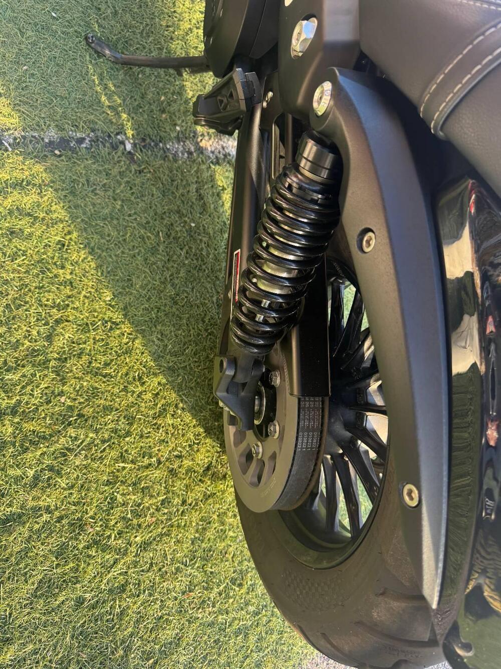 Keeway Motor V302 C (2022 - 25) (8)