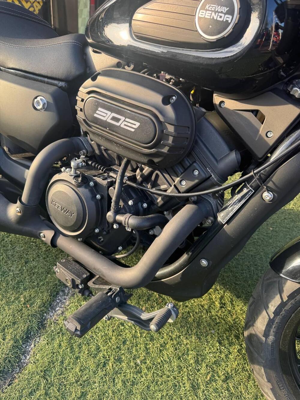 Keeway Motor V302 C (2022 - 25) (16)