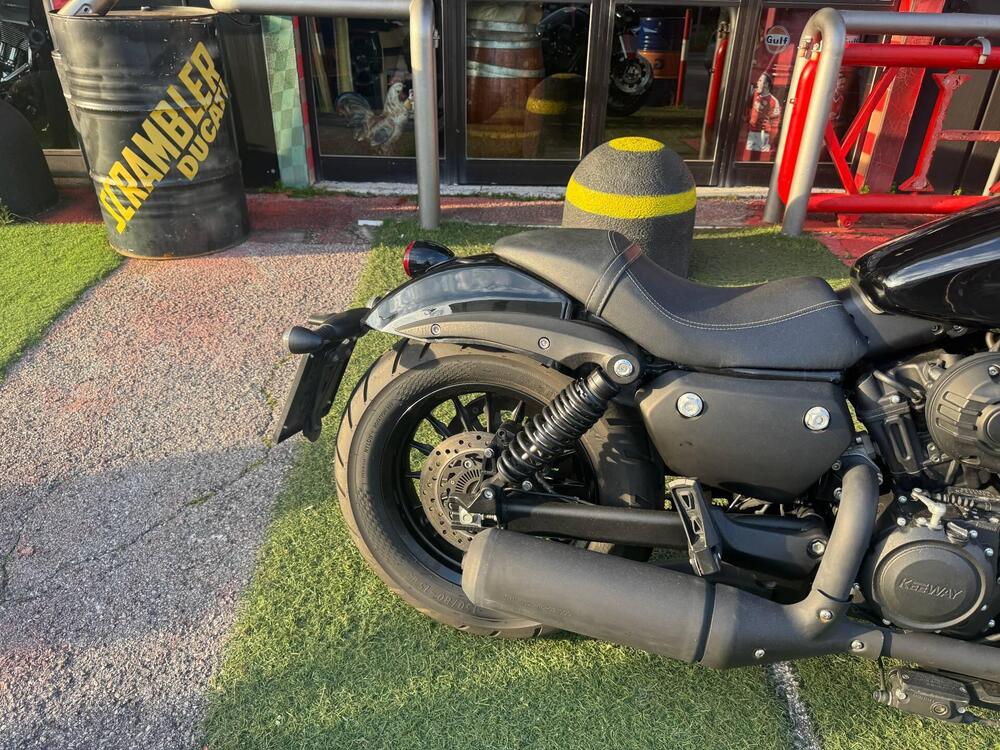 Keeway Motor V302 C (2022 - 25) (18)