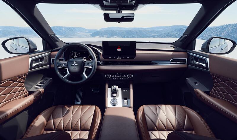 Interni Mitsubishi Outlander