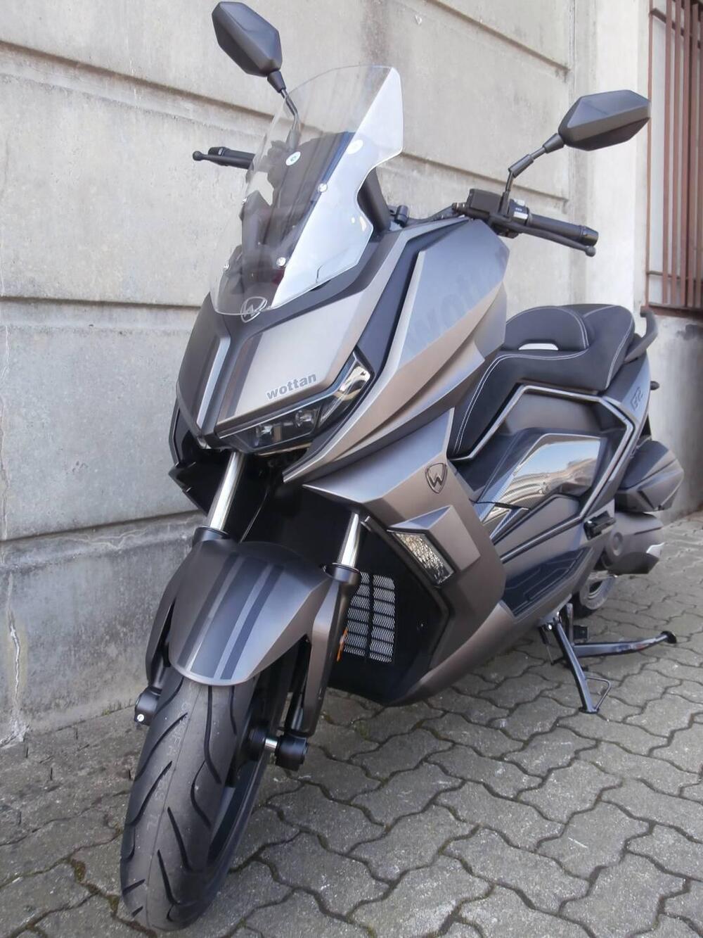 Wottan Motor GT2 300 (2025) (3)