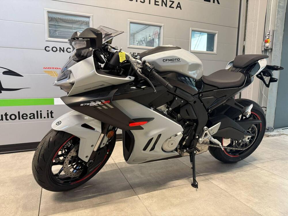 CFMOTO 675SR-R (2025) (4)