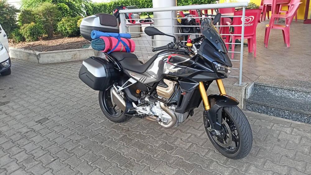Moto Guzzi V100 Mandello S (2022 - 24) (3)
