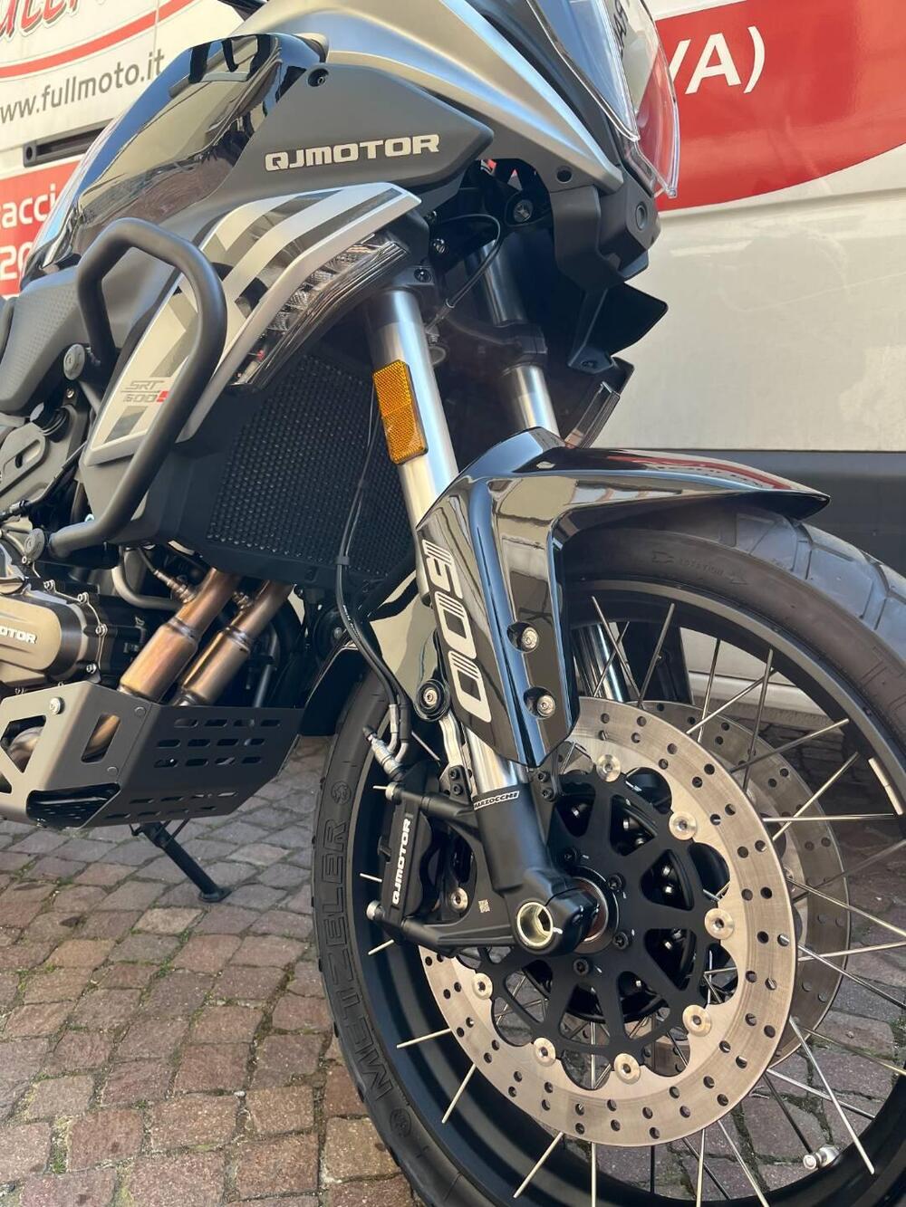 QJ Motor SRT 600 SX (2024 - 25) (5)