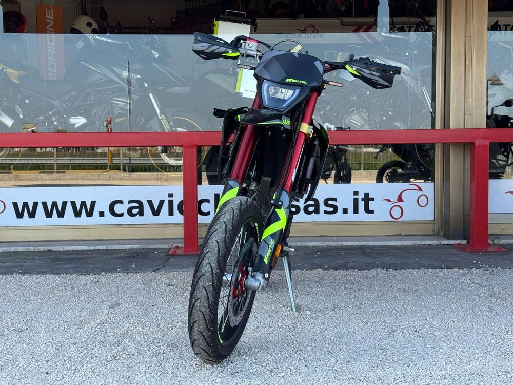 Fantic Motor XMF 125 Competition (2025) (2)