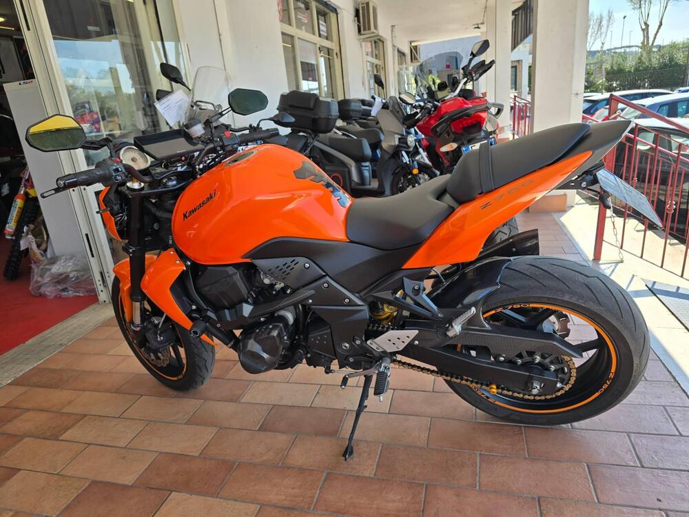 Kawasaki Z 750 (2007 - 14) (6)