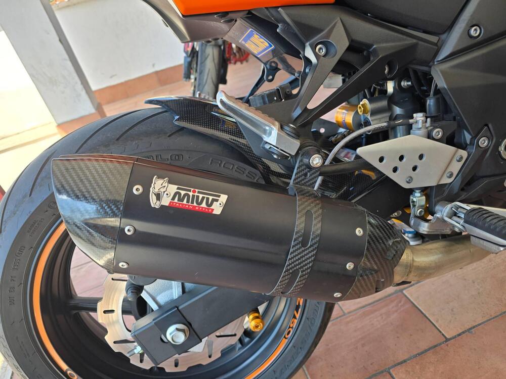 Kawasaki Z 750 (2007 - 14) (11)