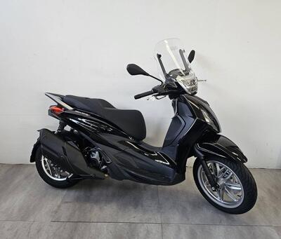 Piaggio Beverly 400 (2025) nuova