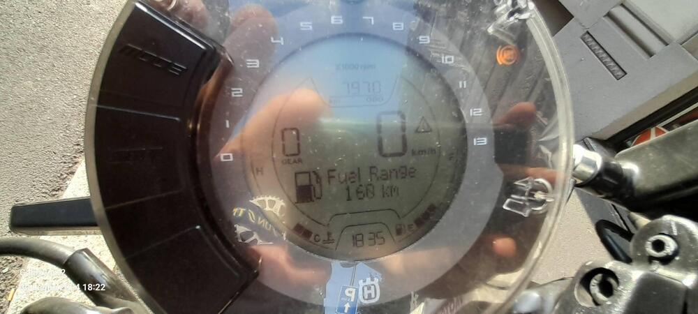 Husqvarna Vitpilen 401 (2021 - 23) (7)