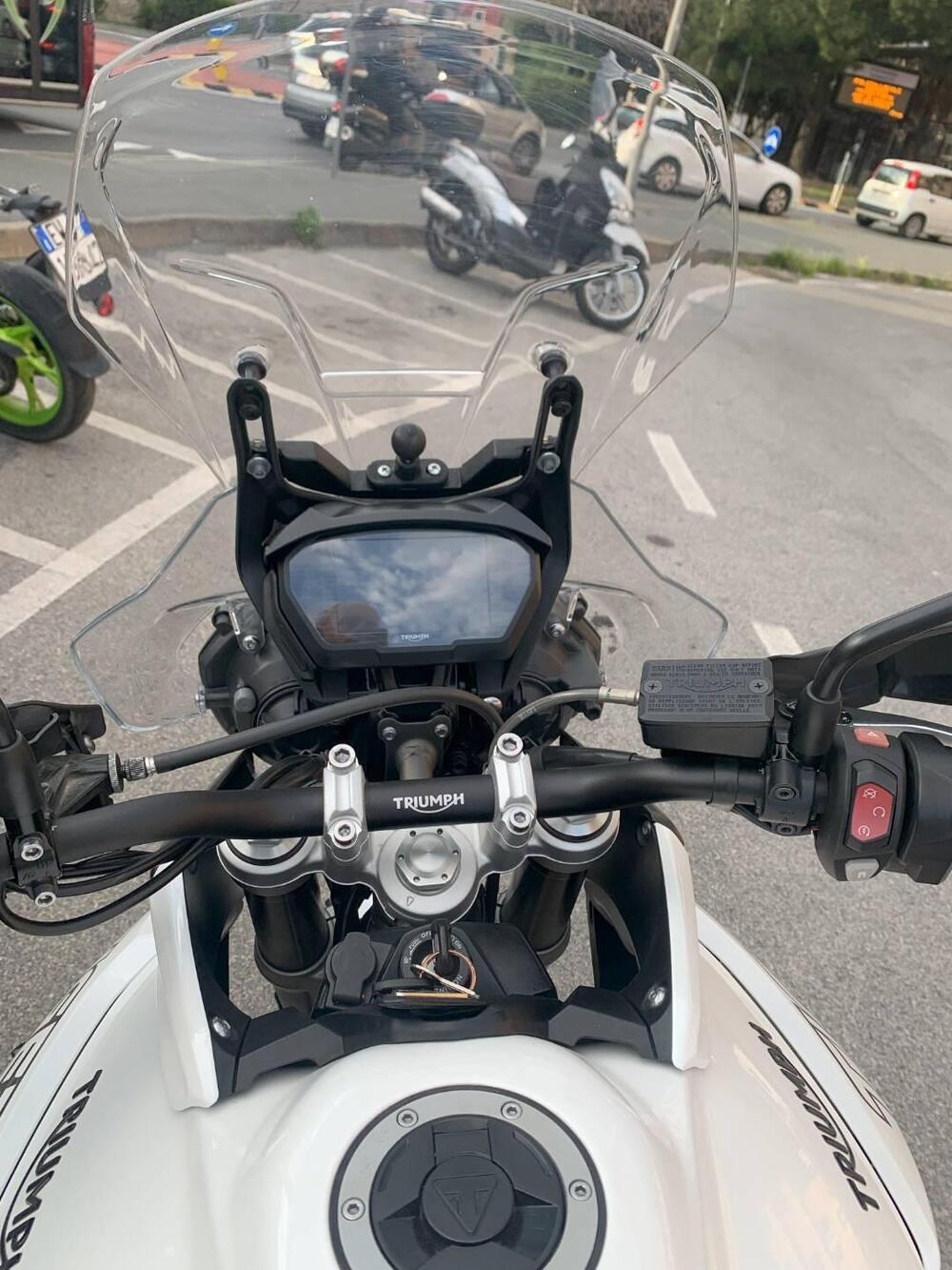 Triumph Tiger 800 XRx (2018 - 20) (7)