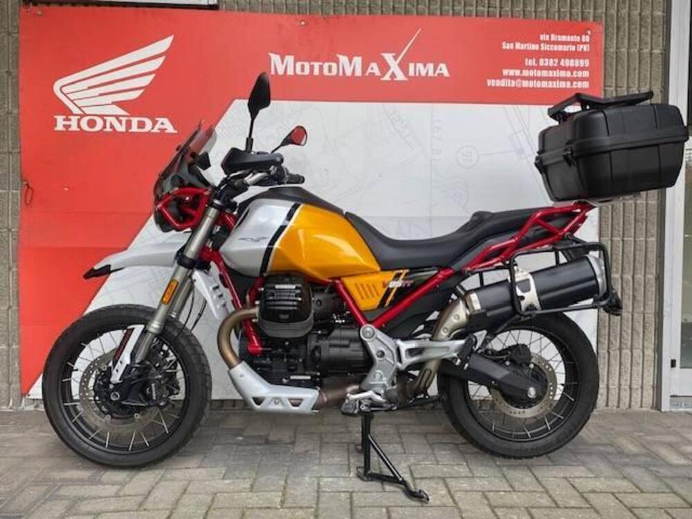 Moto Guzzi V85 TT Evocative Graphics (2021 - 23) (3)