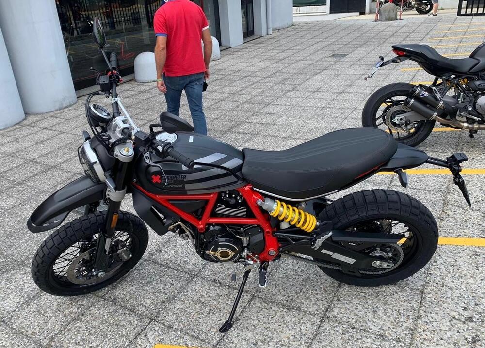 Ducati Scrambler 800 Desert Sled Fasthouse (2021 - 22)