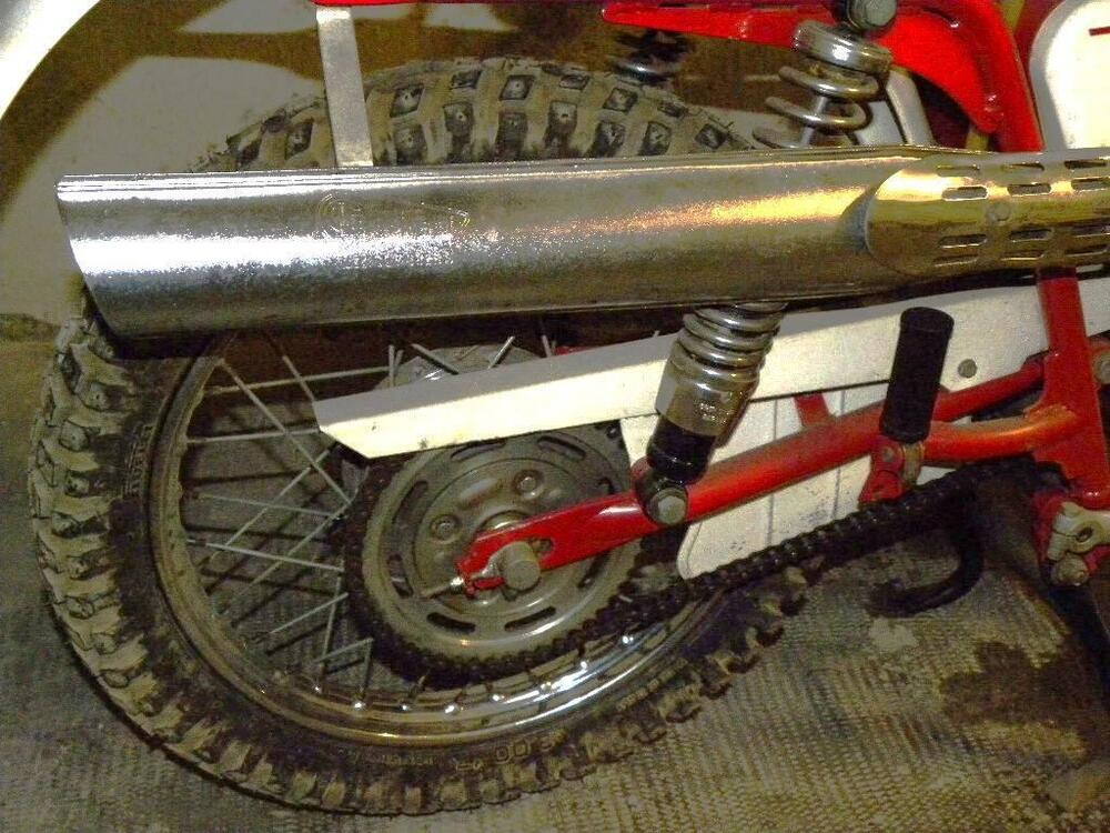 Moto Guzzi Stornello Scrambler 125 (11)