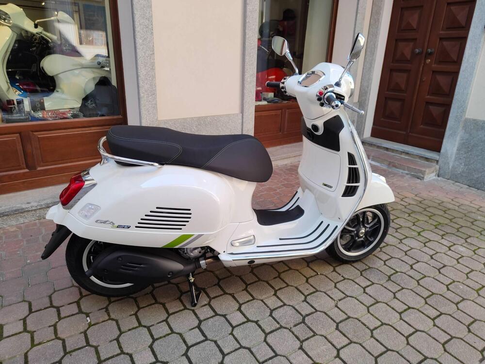 Vespa GTS 310 Super Tech (2025) (6)