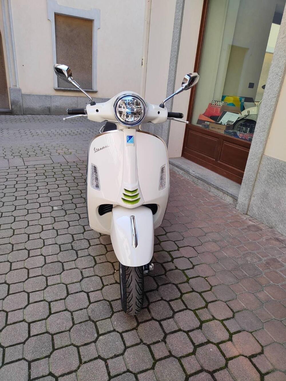 Vespa GTS 310 Super Tech (2025) (13)