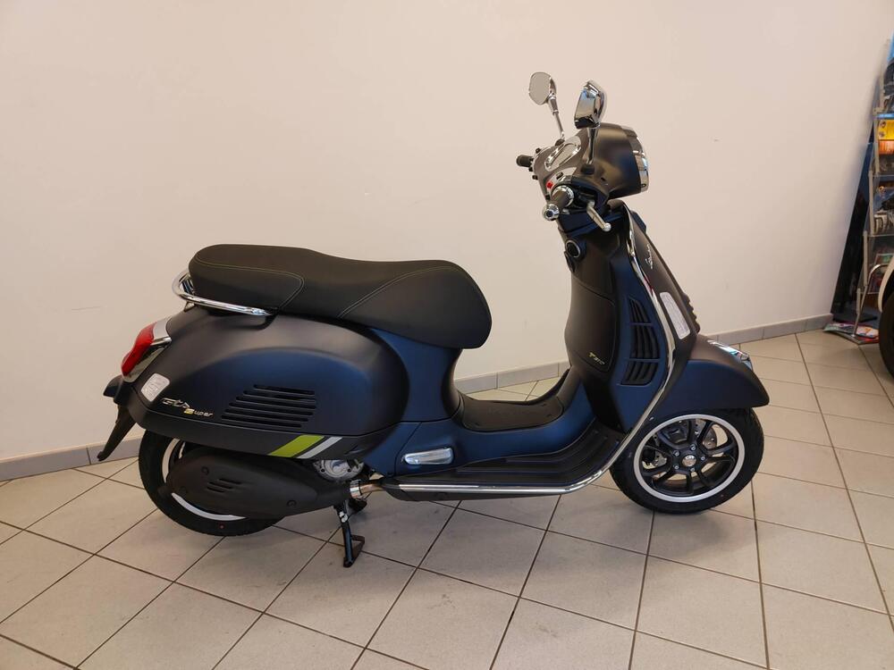 Vespa GTS 310 Super Tech (2025) (7)