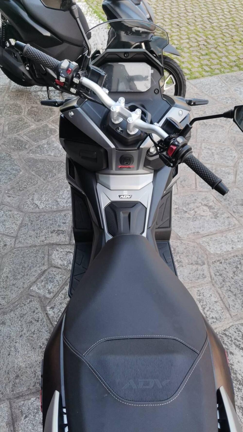 Voge Sfida SR1 ADV (2023 - 25) (3)