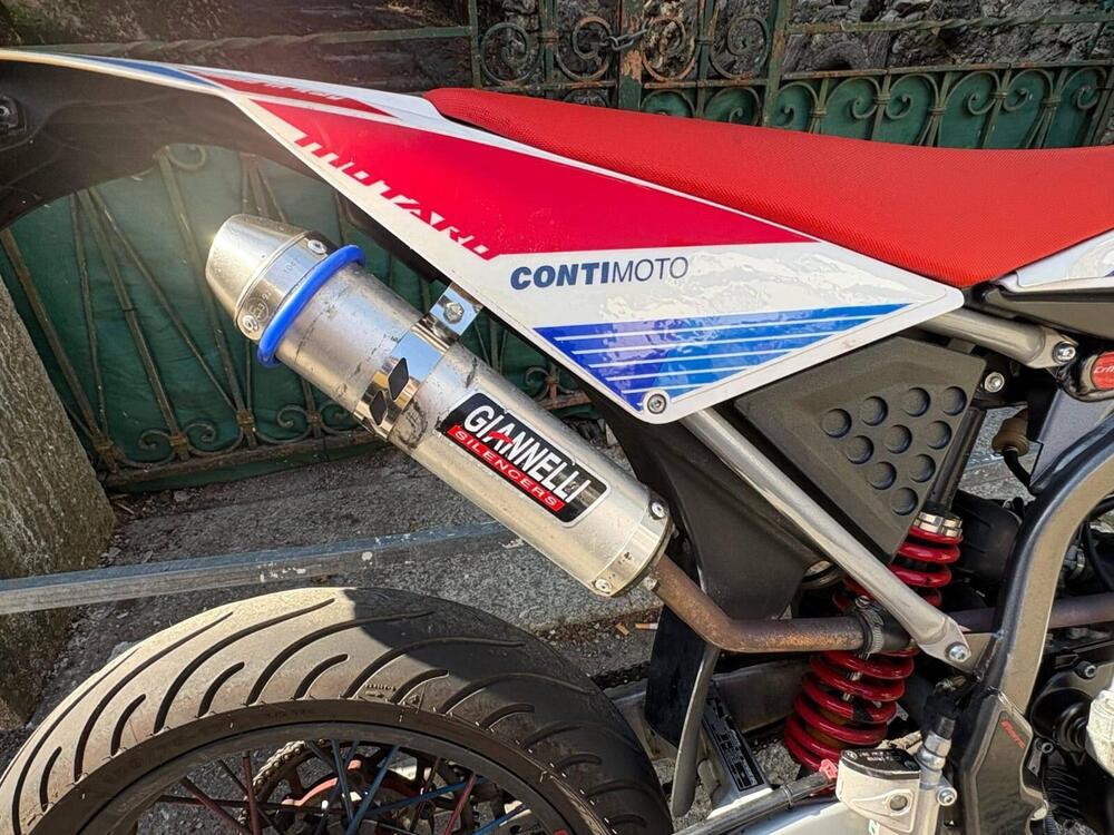 Fantic Motor Motard 50 Performance 2t (2020) (5)